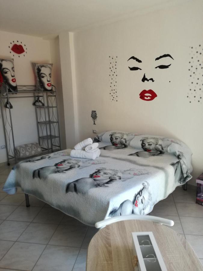B&B Metalla Iglesias Camera foto